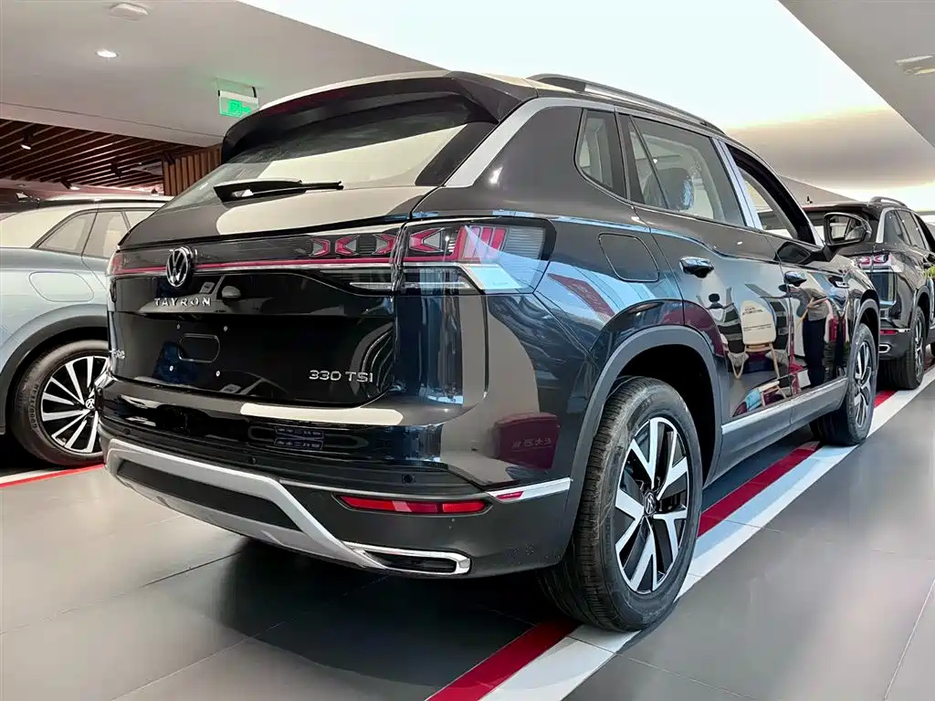 VOLKSWAGEN TAYRON 2023