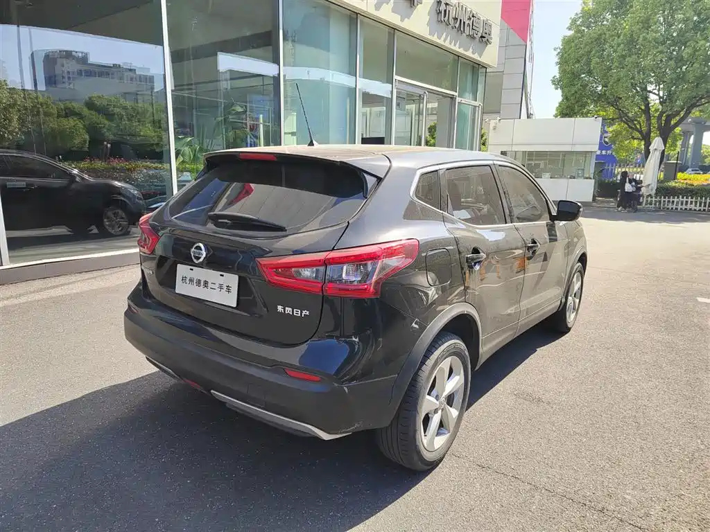 NISSAN QASHQAI 2021