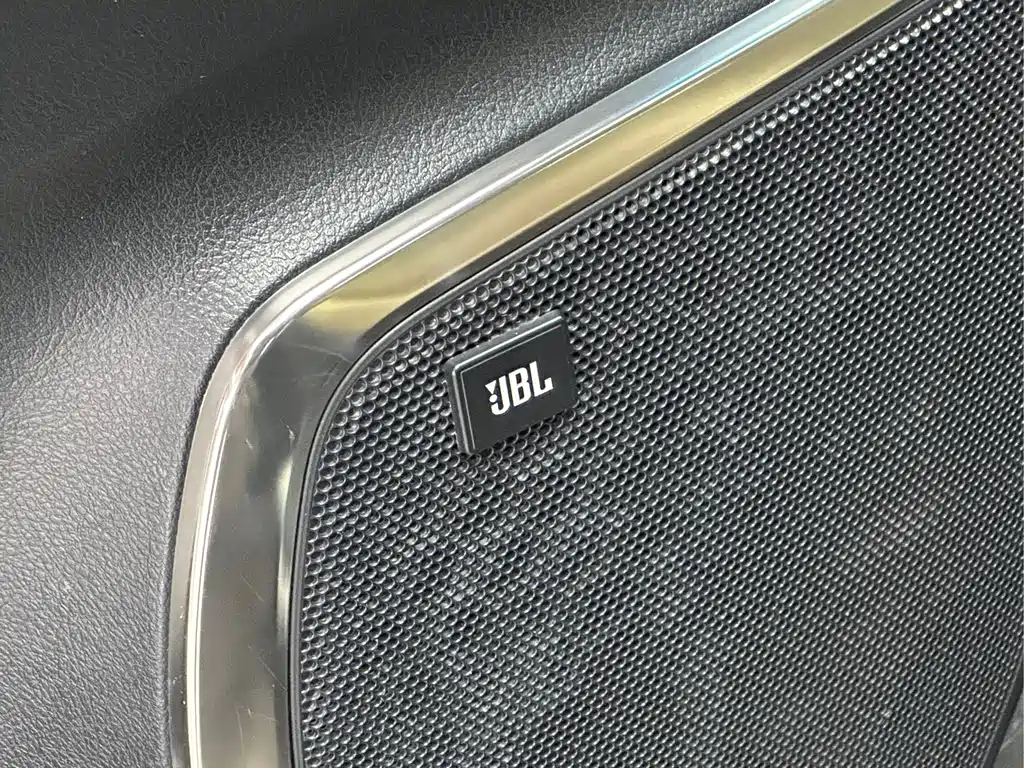 TOYOTA ALPHARD 2018