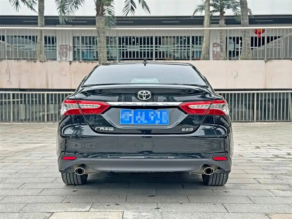 TOYOTA CAMRY 2022