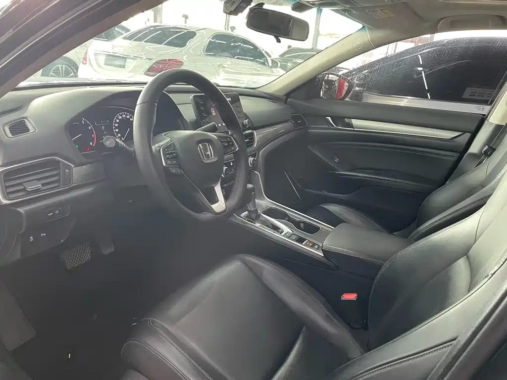 HONDA ACCORD 2021