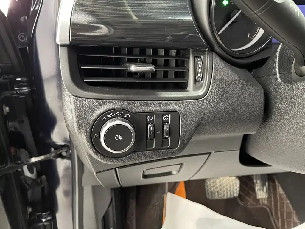 BUICK ENVISION 2021