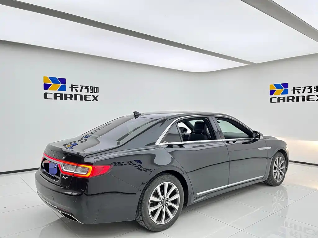 LINCOLN CONTINENTAL 2021