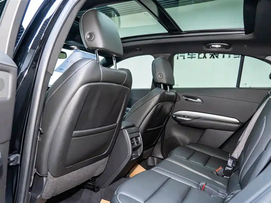 CADILLAC XT4 2020