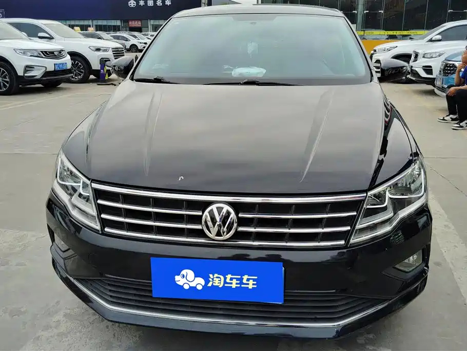 VOLKSWAGEN JETTA 2018