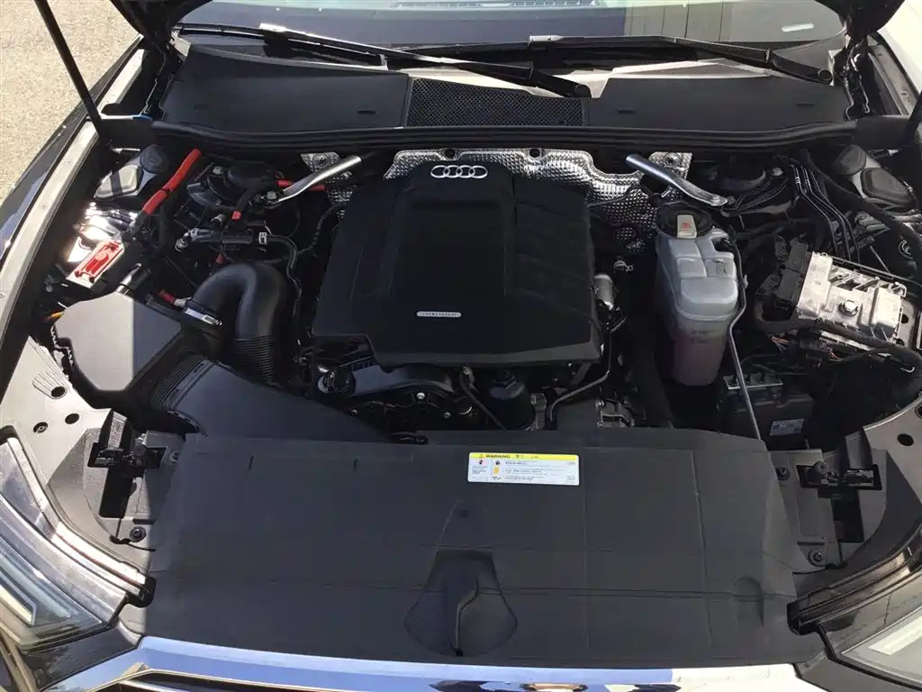 AUDI A6L 2020