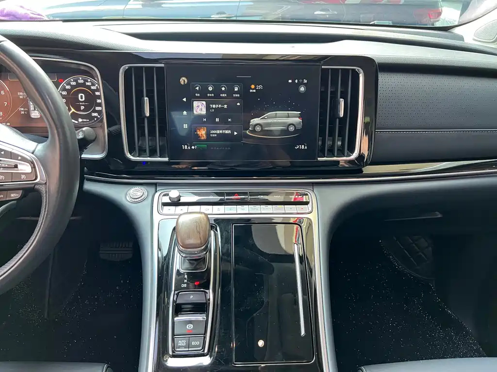 TRUMPCHI M8 2021