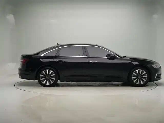 AUDI A6L 2021