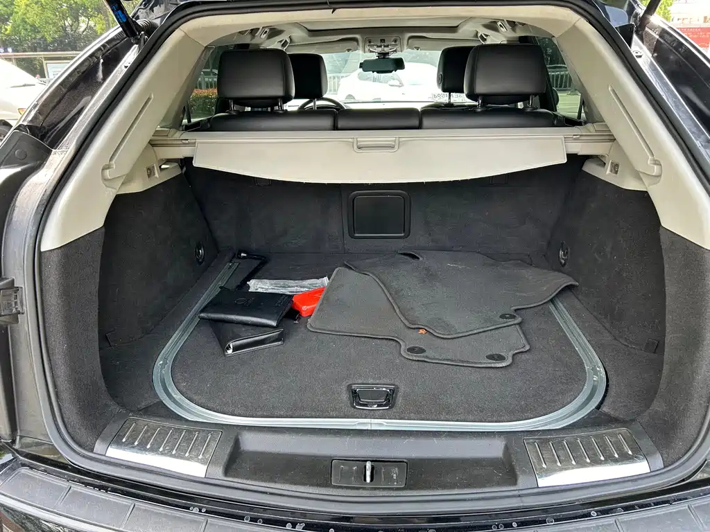CADILLAC SRX 2013