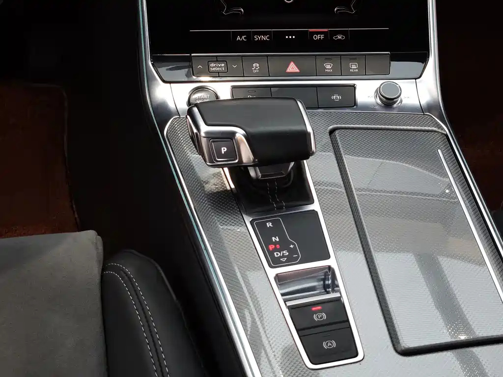 AUDI A6L 2022