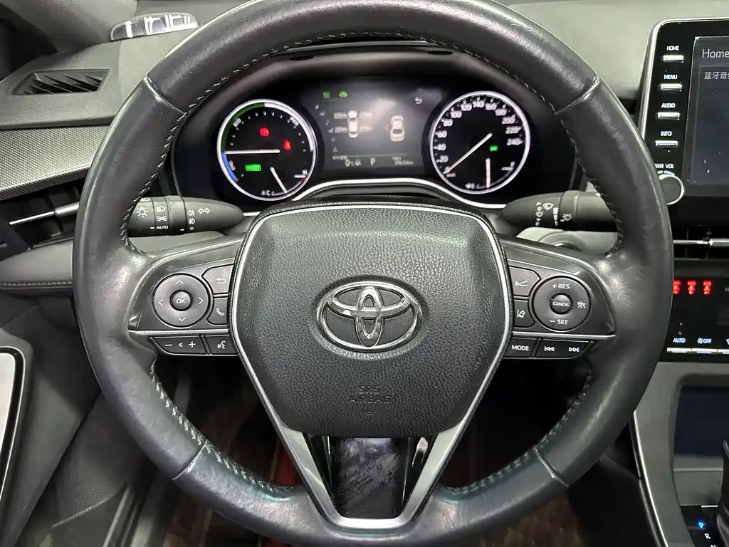 TOYOTA AVALON 2022