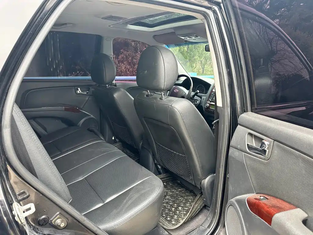 KIA SPORTAGE 2010