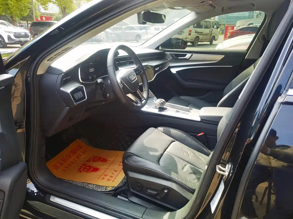 AUDI A6L 2020