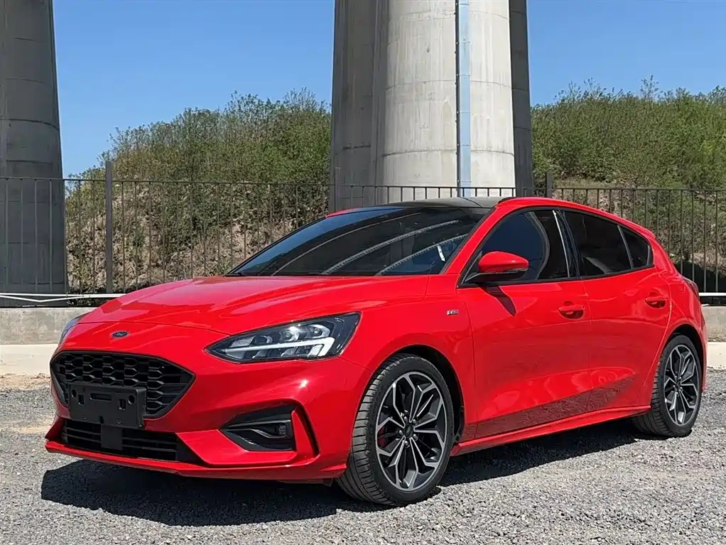 FORD FOCUS 2020