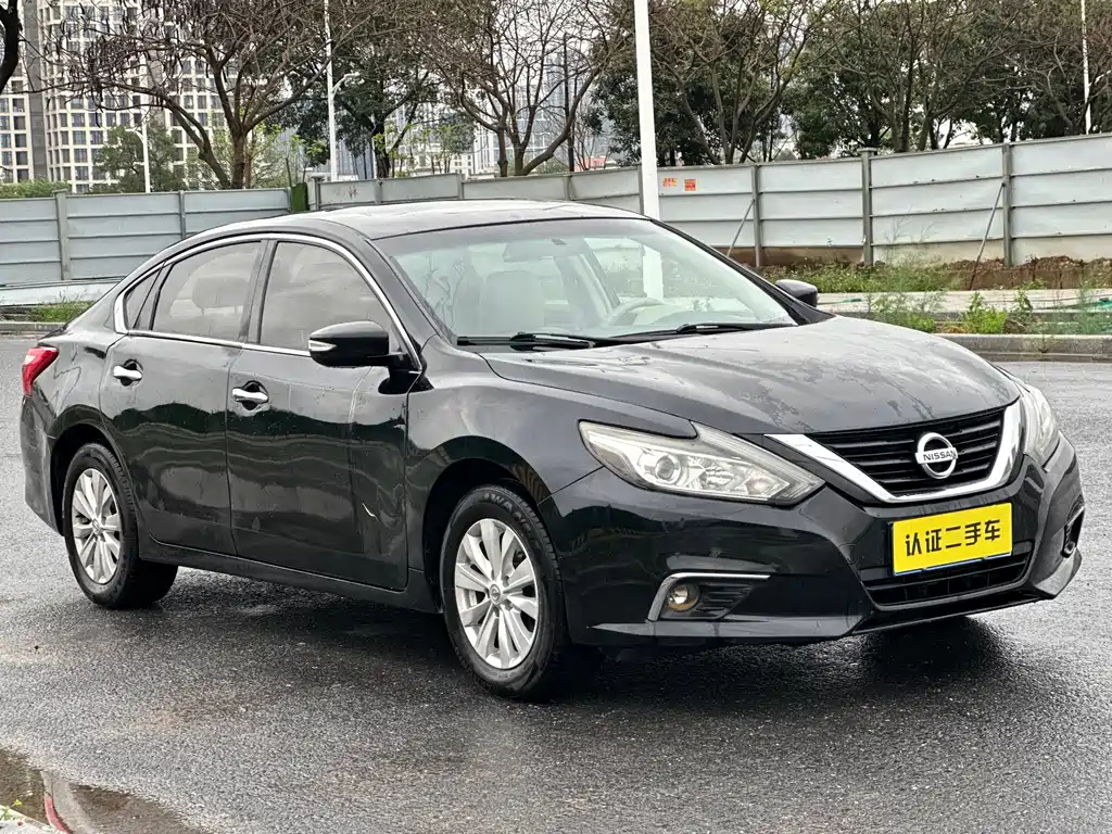 NISSAN TEANA 2016