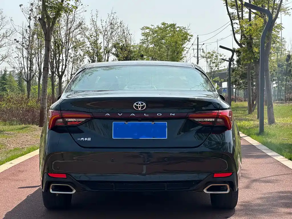 TOYOTA AVALON 2021