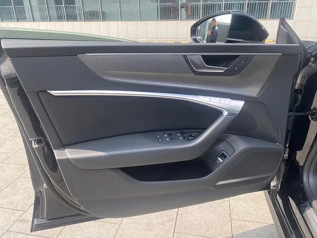 AUDI A7 2022