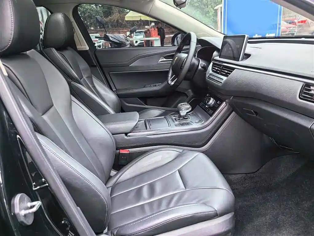 HONGQI H5 2020