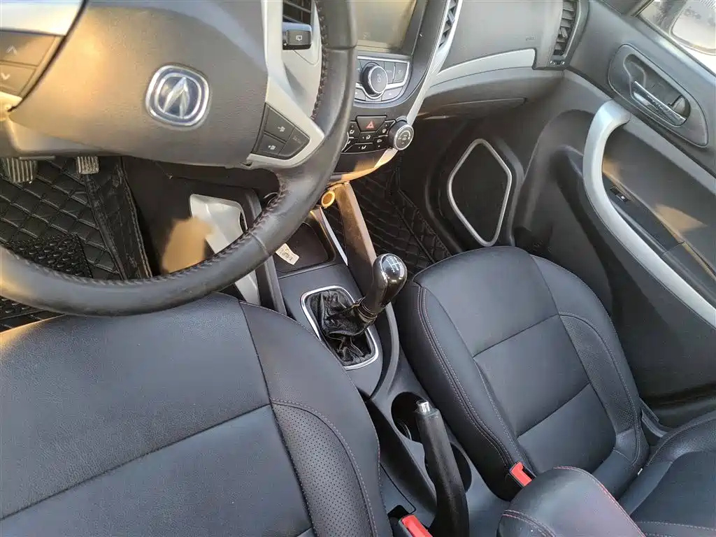 CHANGAN CS35 2016