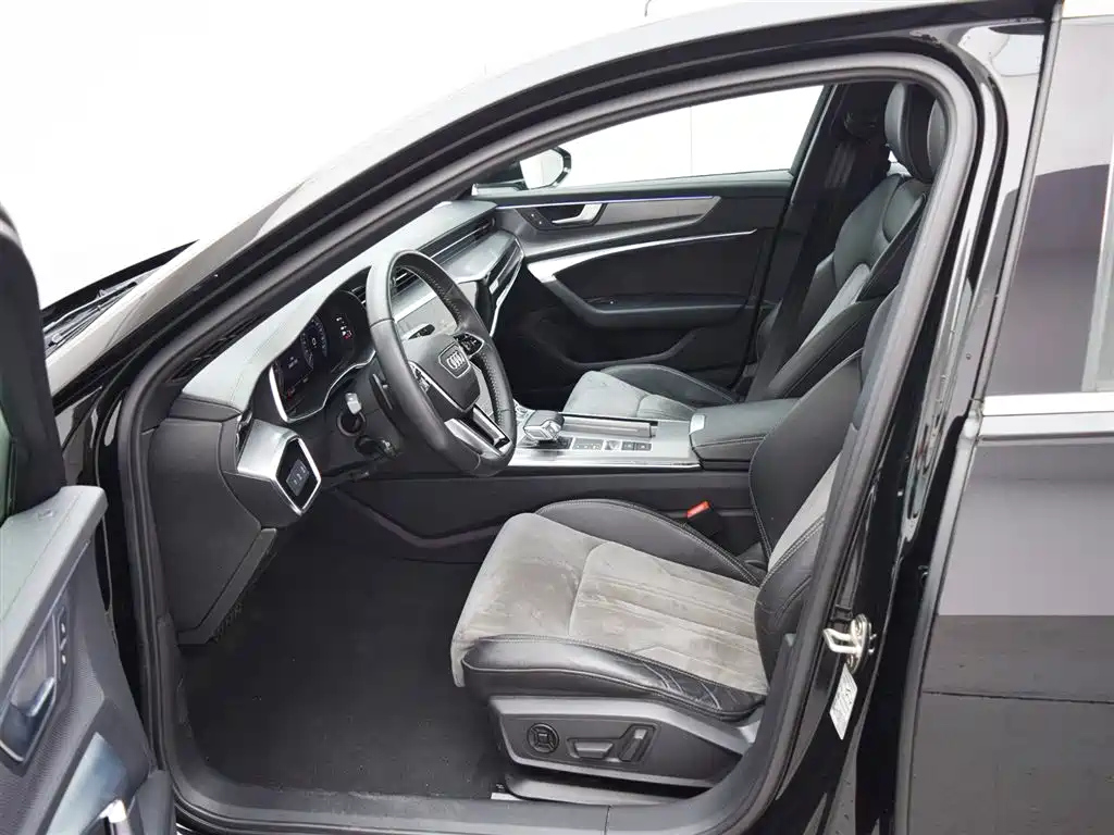 AUDI A6L 2022