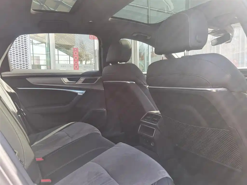 AUDI A6L 2024