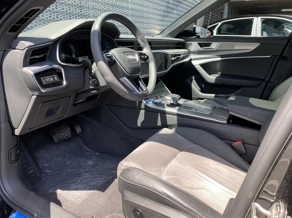 AUDI A6L 2023