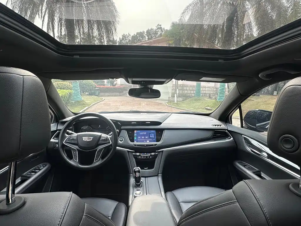 CADILLAC XT5 2020