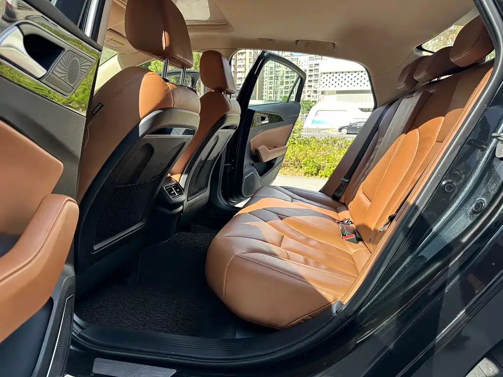 HONGQI H5 2018