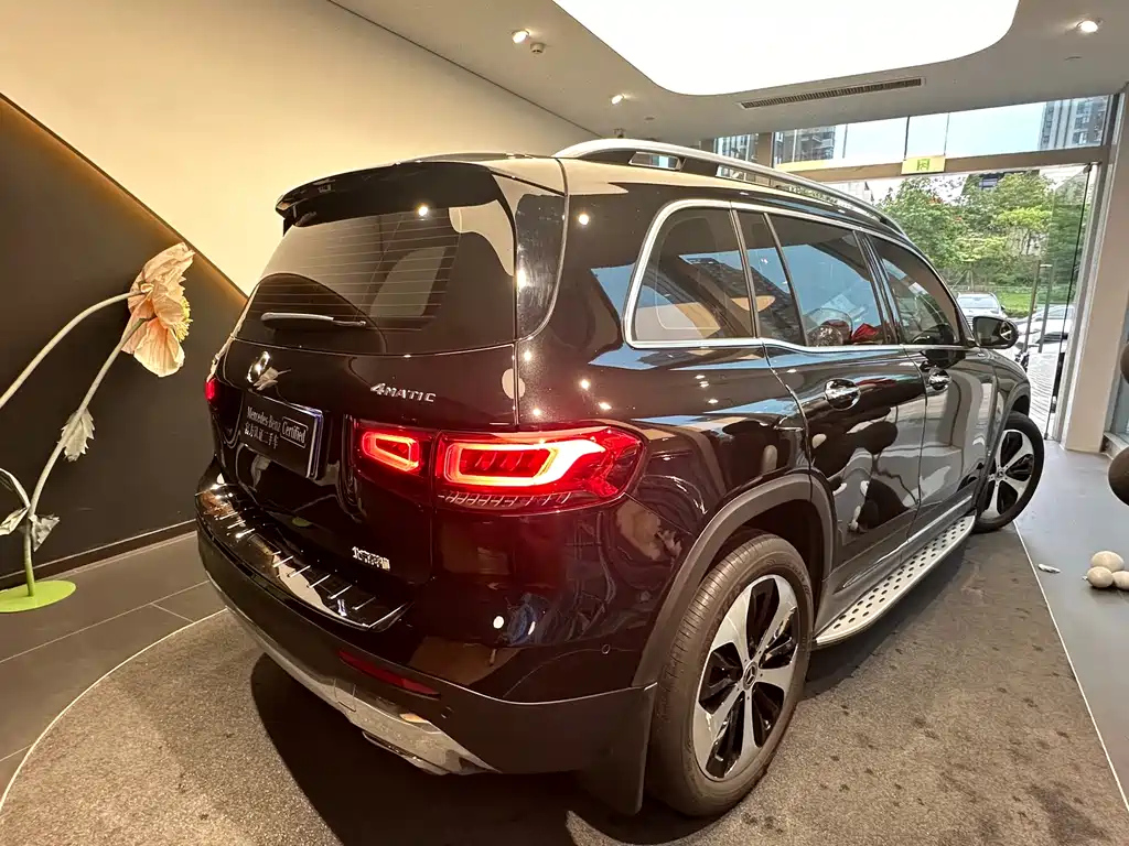 MERCEDES BENZ GLB 2022