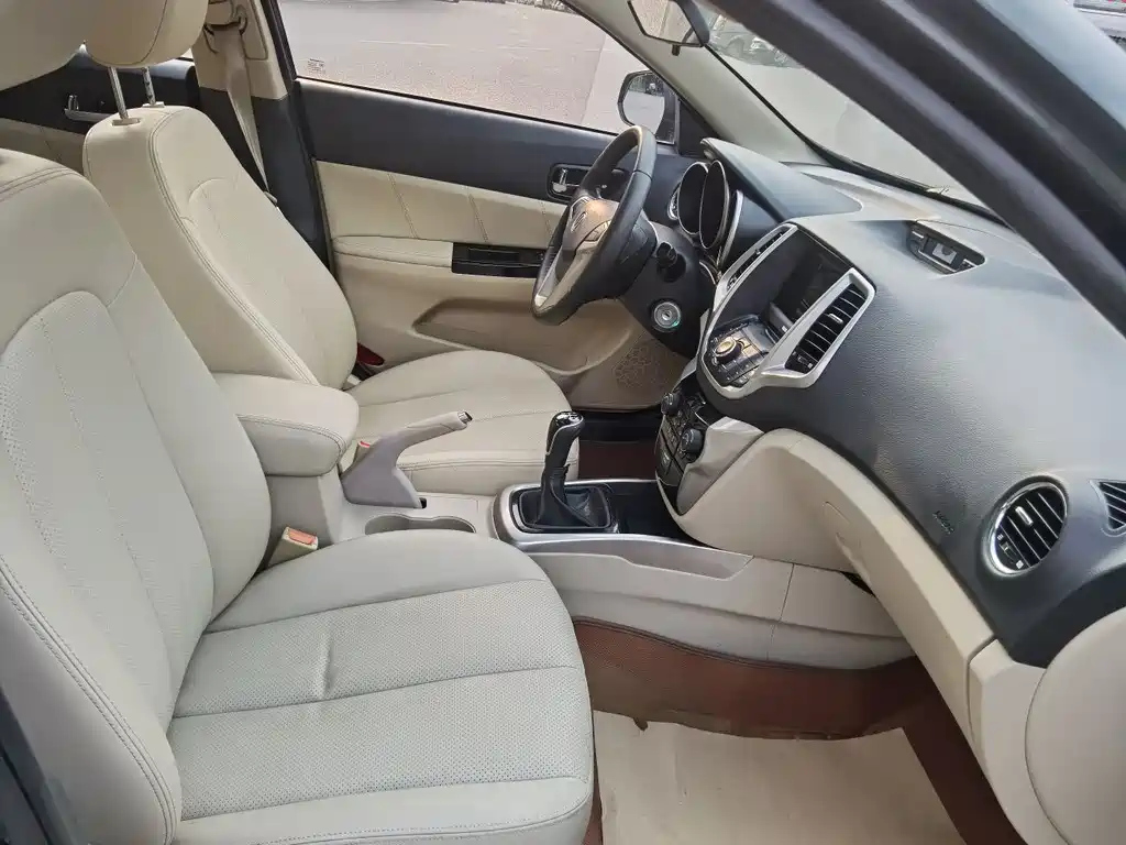 CHANGAN EADO 2013