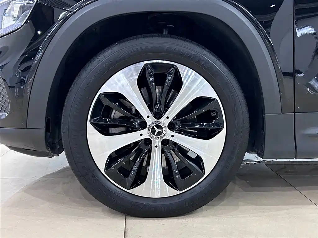 MERCEDES BENZ GLB 2022