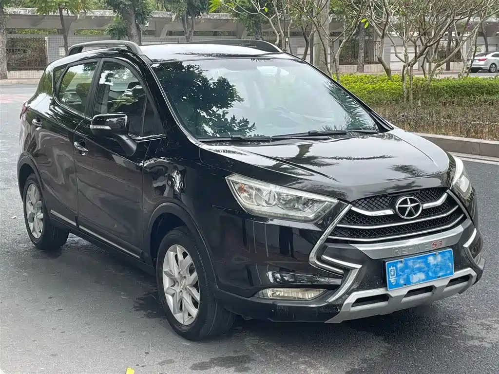 JAC REFINE S3 2014