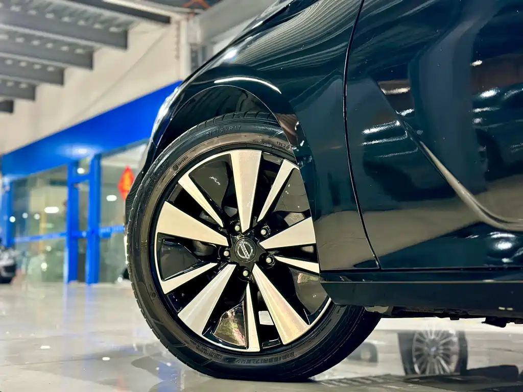 NISSAN TEANA 2021