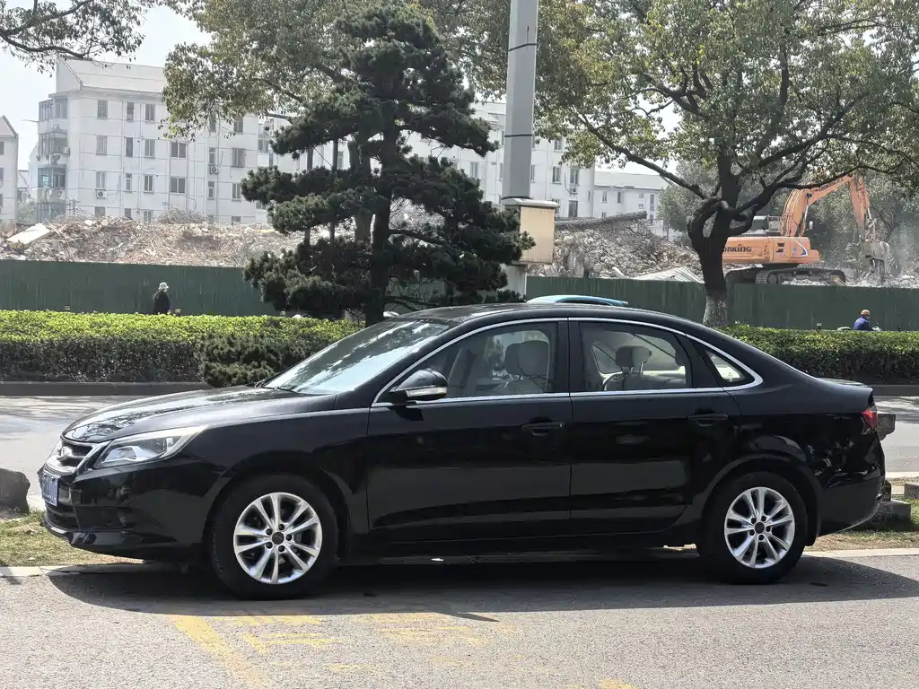 CHERY ARRIZO 7 2015