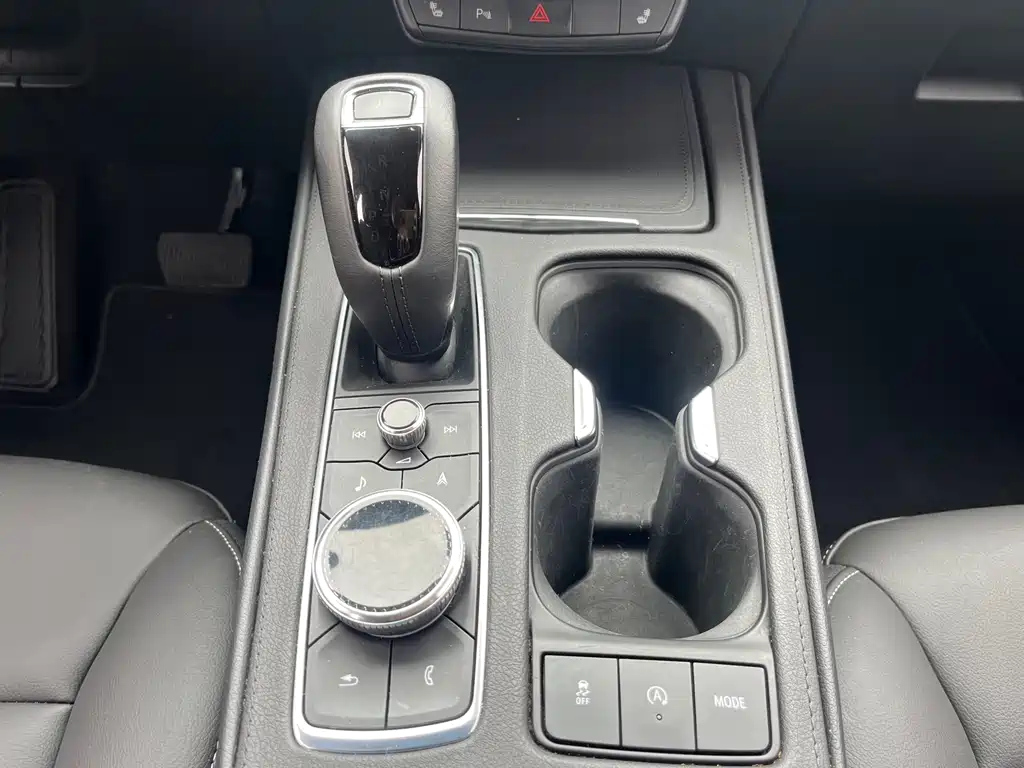 CADILLAC XT4 2019
