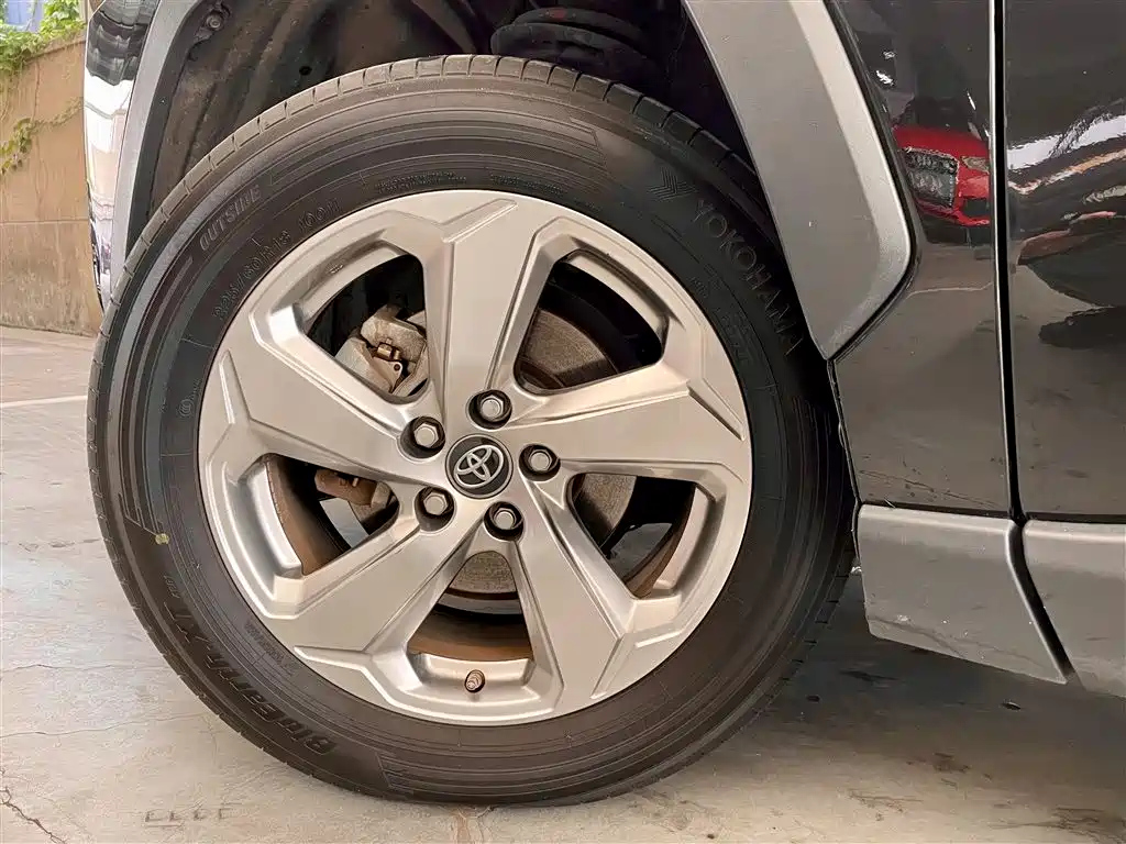 TOYOTA RAV4 RONGFANG 2021