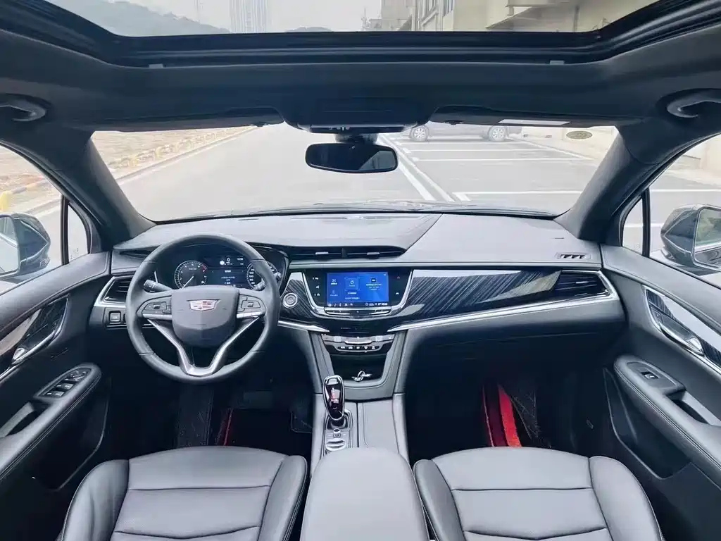 CADILLAC XT6 2022