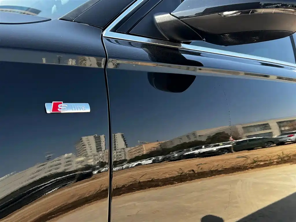 AUDI A6L 2019