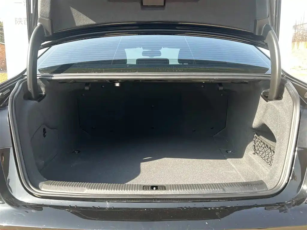 AUDI A6L 2019