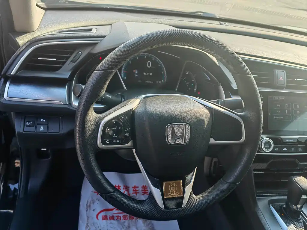 HONDA CIVIC 2018