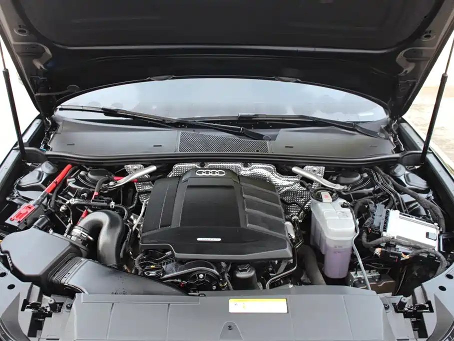 AUDI A6L 2021
