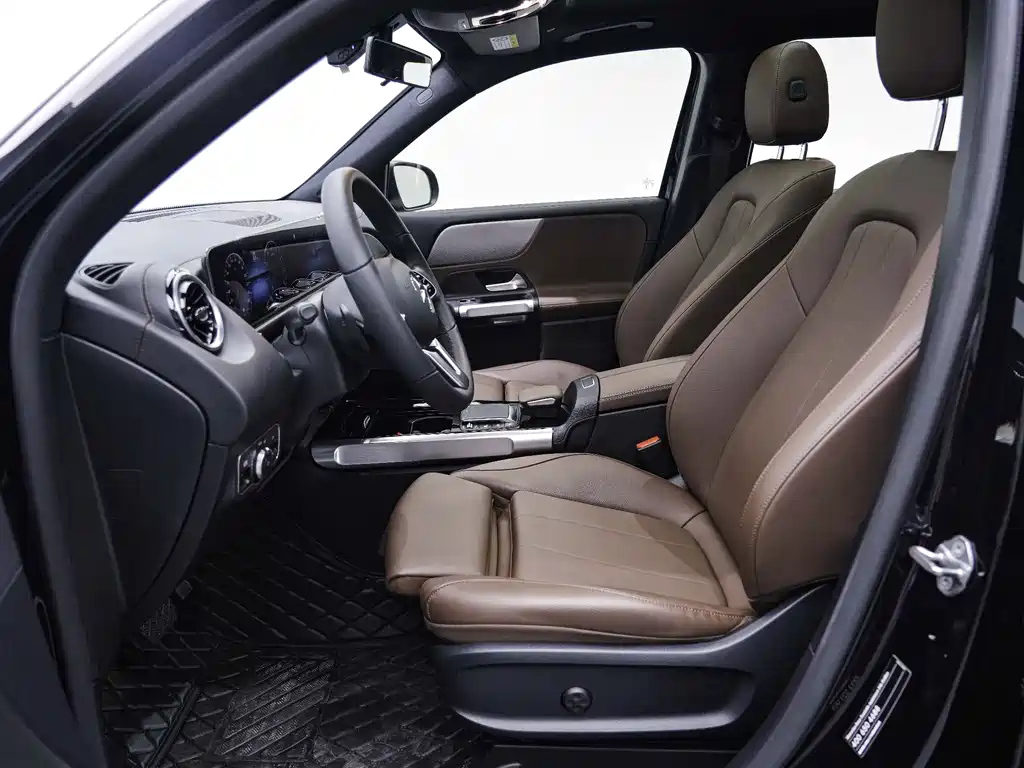 MERCEDES BENZ GLB 2020