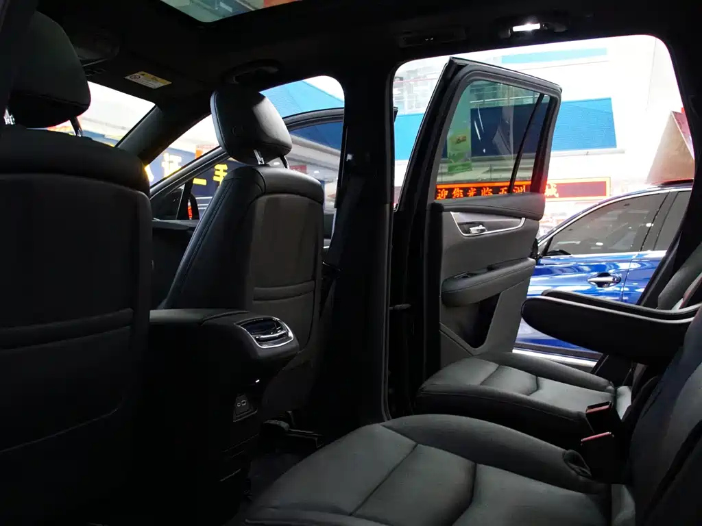 CADILLAC XT6 2020