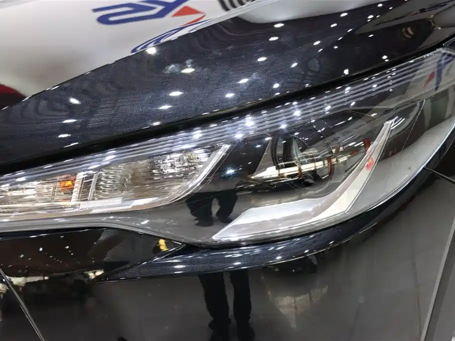 TOYOTA COROLLA CROSS 2023