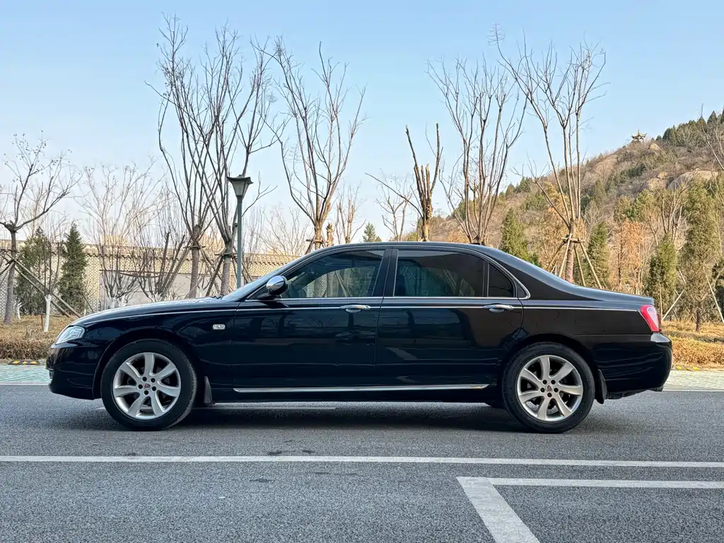 ROEWE 750 2012