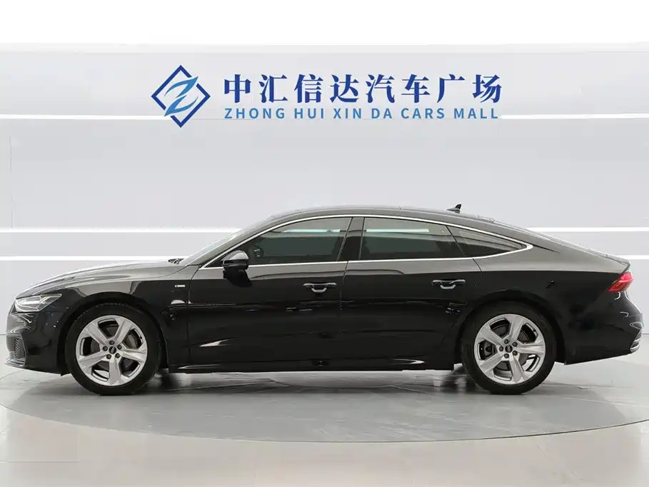 AUDI A7 2021