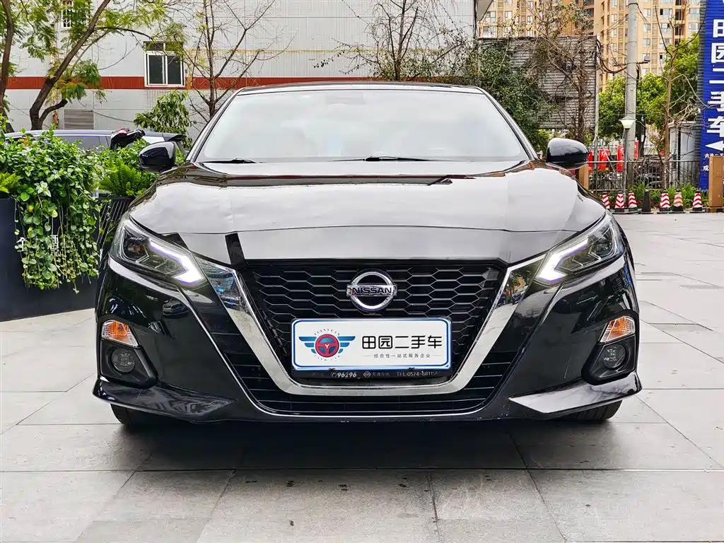 NISSAN TEANA 2021