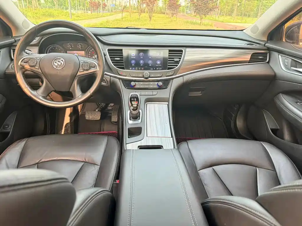 BUICK LACROSSE 2020