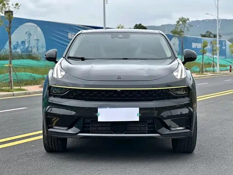 LYNK&CO 05 2021