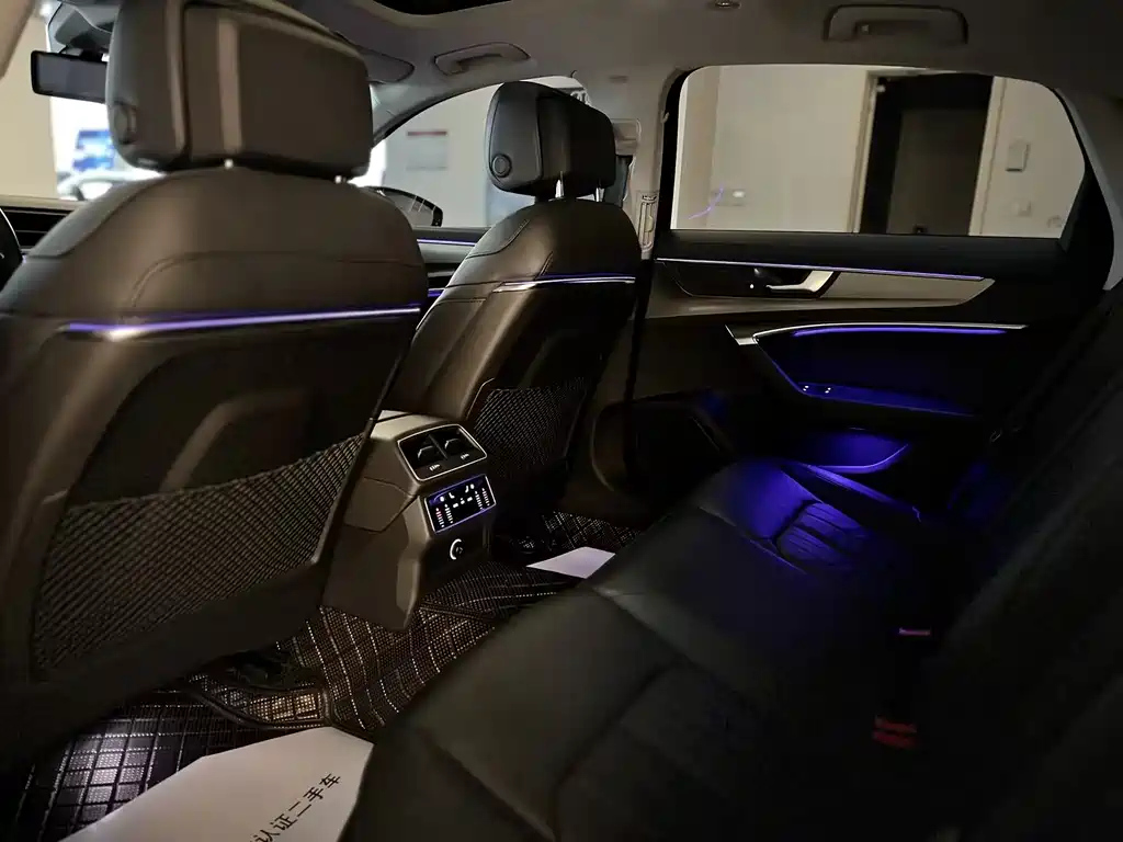 AUDI A6L 2021